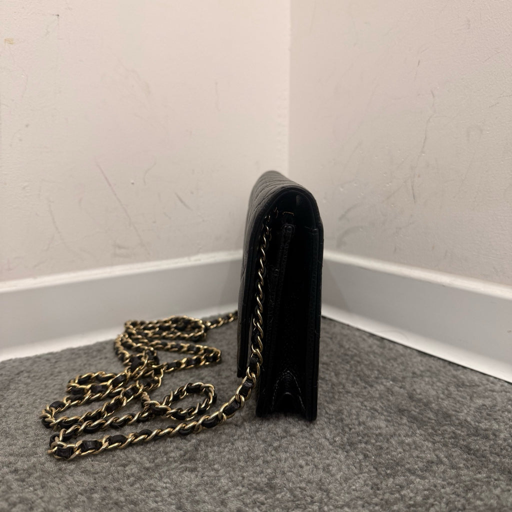 Chanel Classic Wallet On Chain