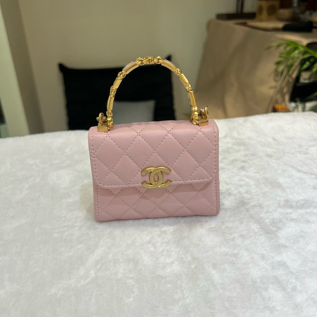 Chanel 22B