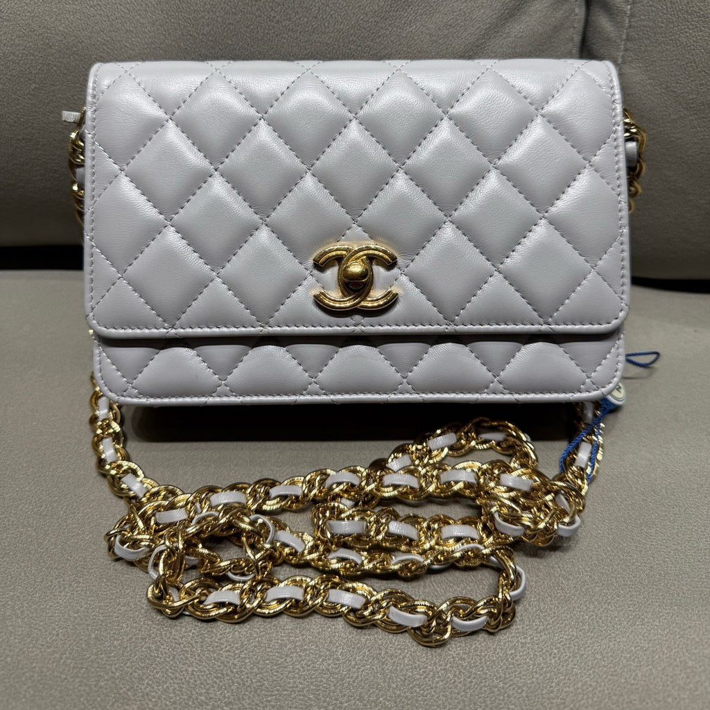 Chanel Classic Wallet On Chain