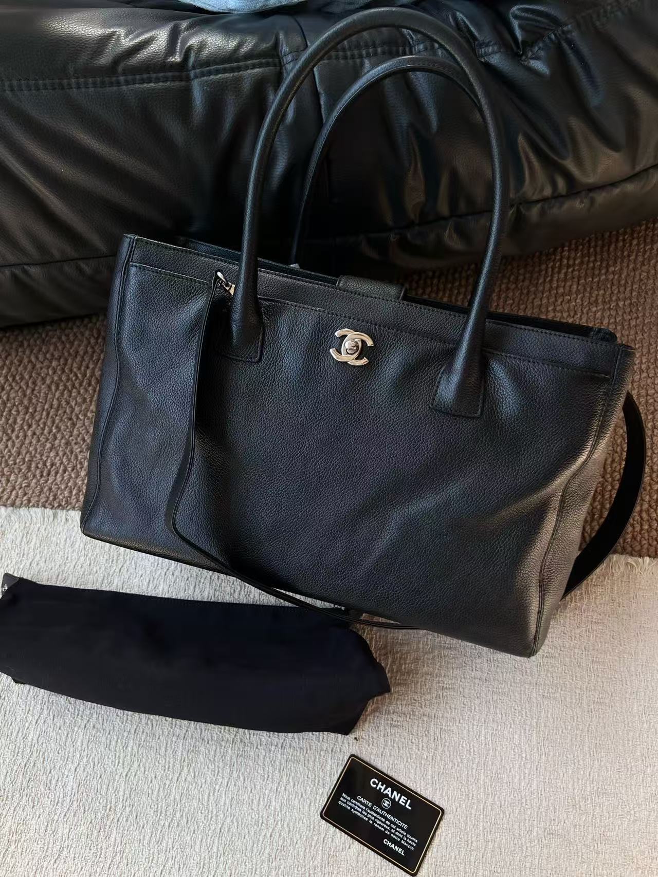 Chanel Cerf Medium Tote Bag Black with Silver Hardware Caviar Leather Full Set with Card, Strap & Pouch