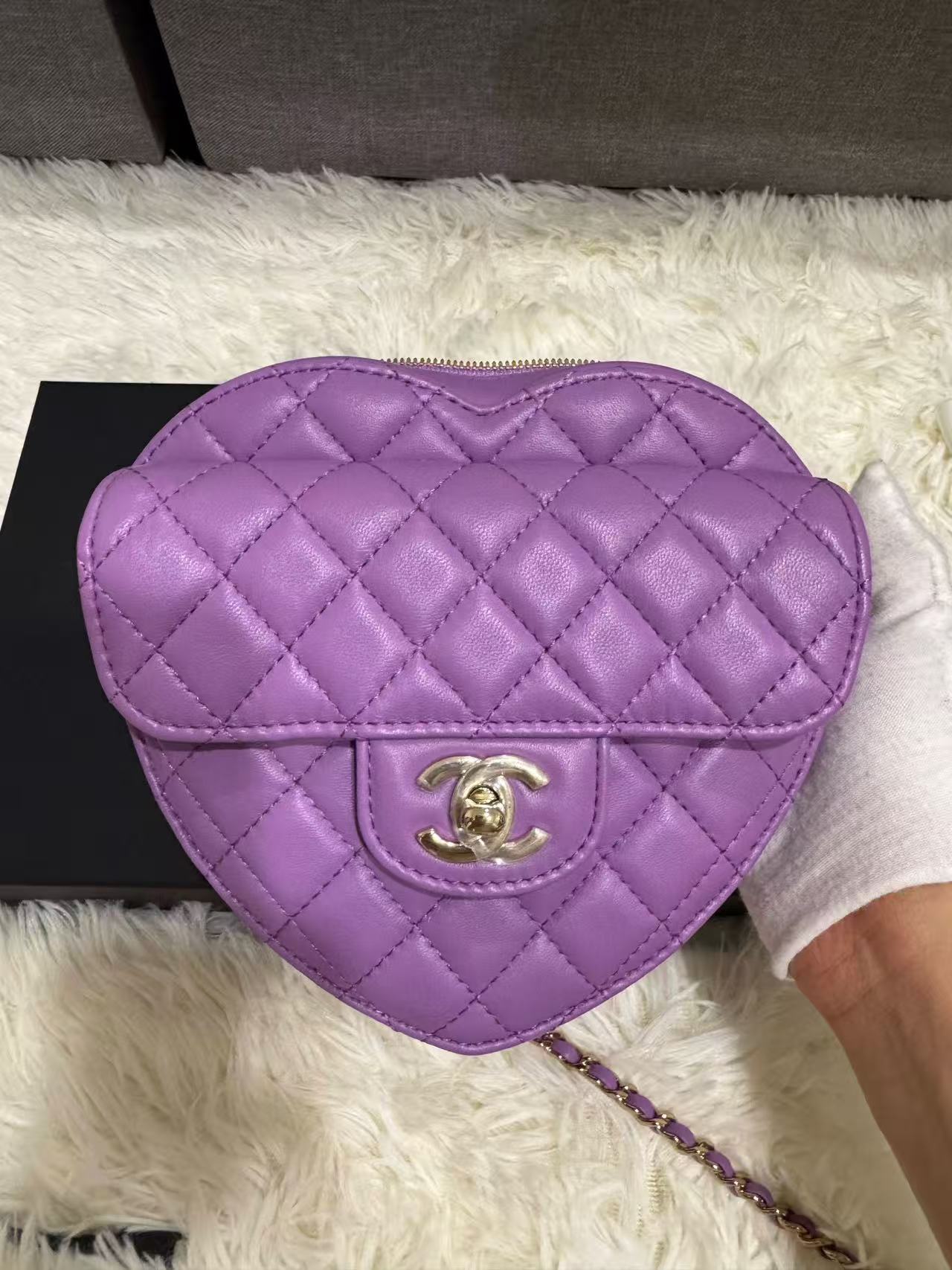 Chanel Large Heart Bag Purple Lambskin with Gold Hardware Chain Shoulder Crossbody Chip Version