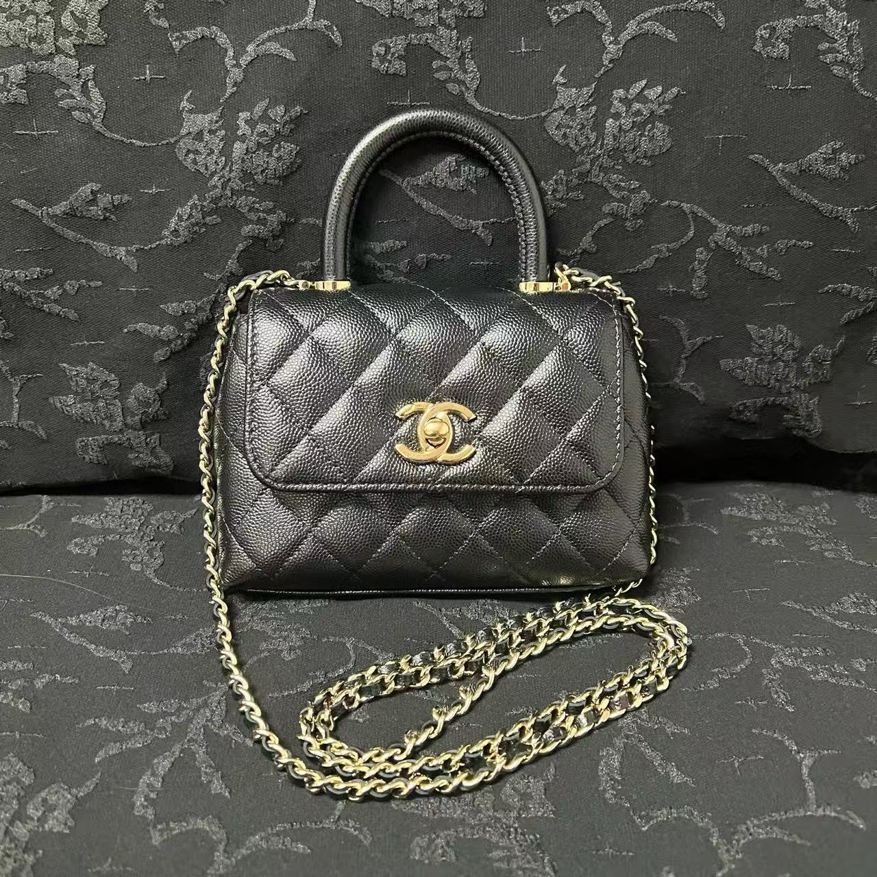 Chanel Coco Handle Nano Black Caviar Leather with Gold Hardware Chip Version 2026