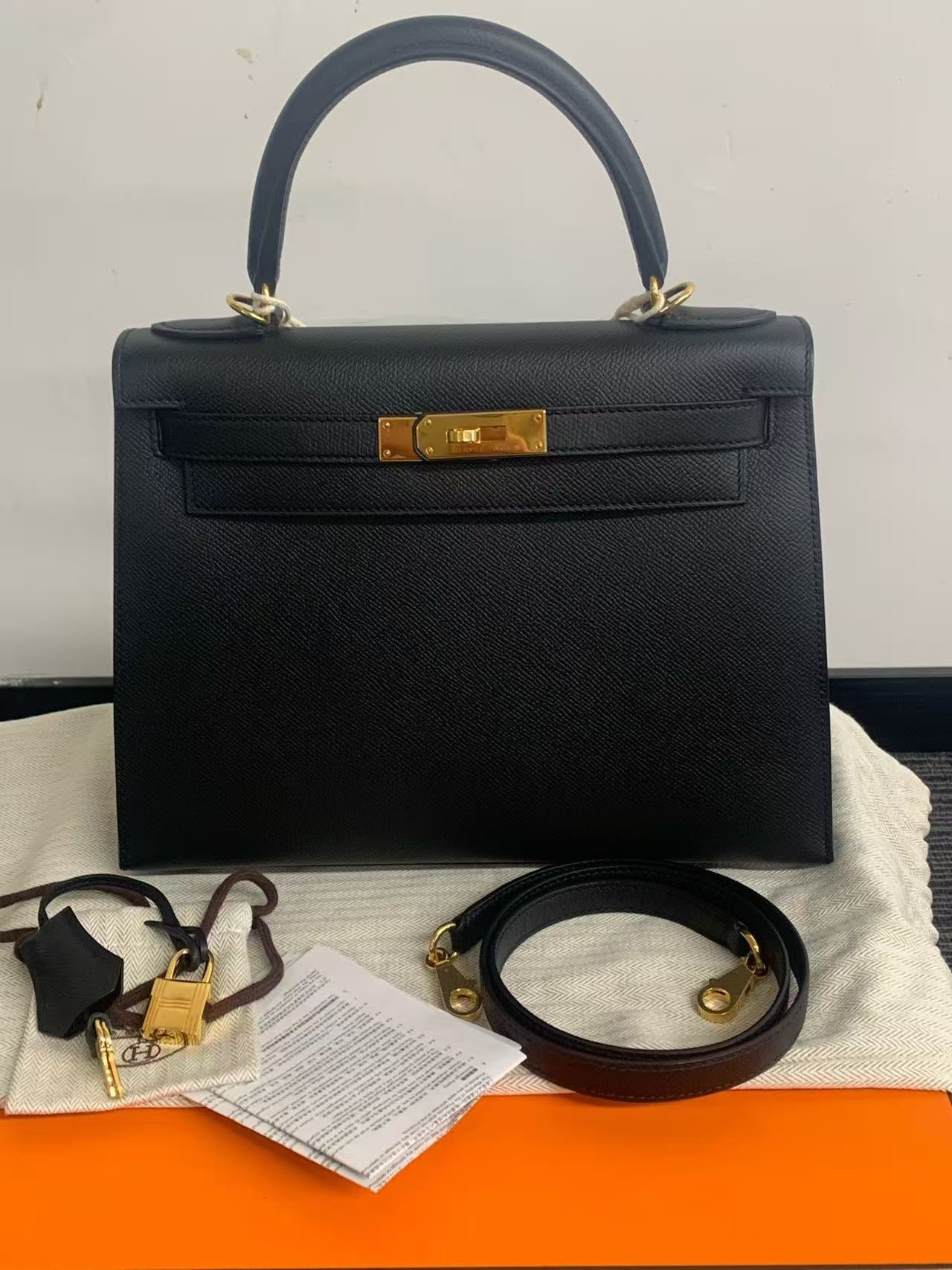 Hermès Kelly 28 Black Epsom Leather with Gold Hardware A Stamp Full Set with Boutique Receipt