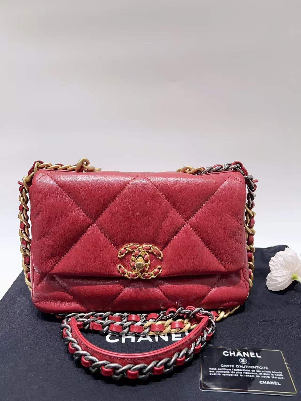 Chanel 19 Small Bag Red 30 Series Size 26×17cm
