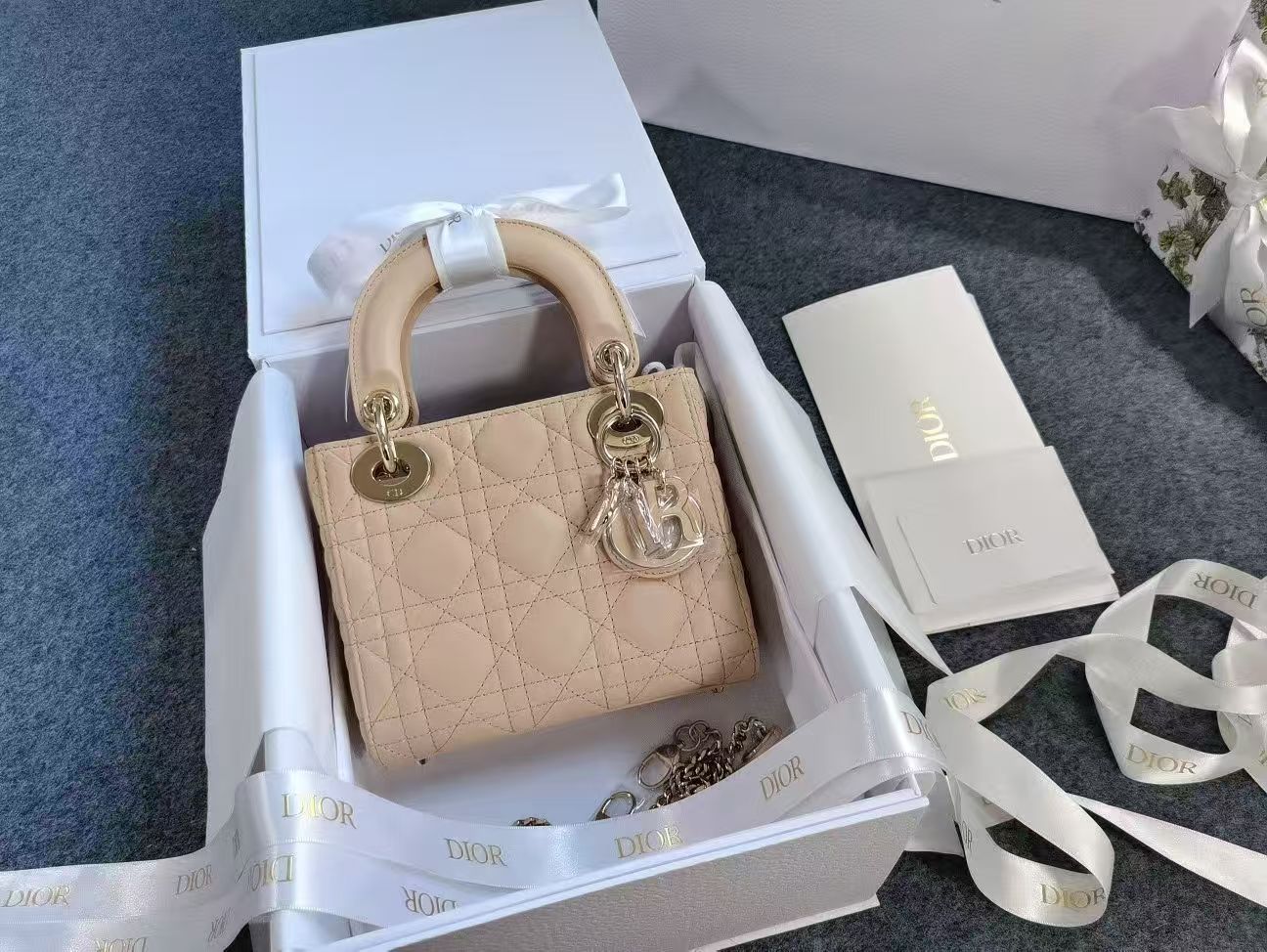 Dior Lady Dior Three-Compartment Beige with Enamel Hardware Chain Strap 23 Series with New White Card