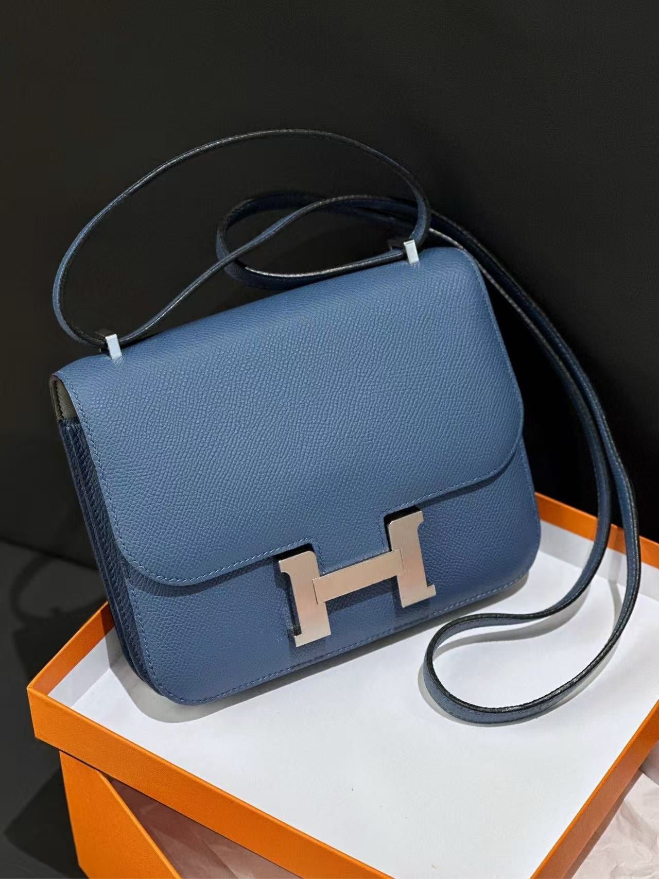Hermès Constance 19 Blue Electric Interior Gris Perle Epsom Leather with Palladium Hardware A Stamp