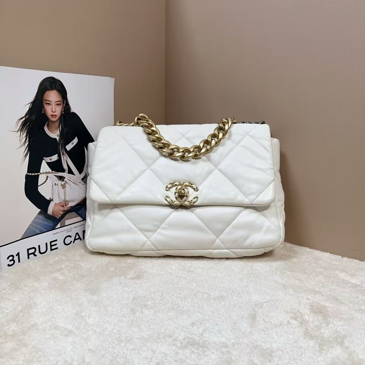 Chanel 19 Medium Bag White Chip Version
