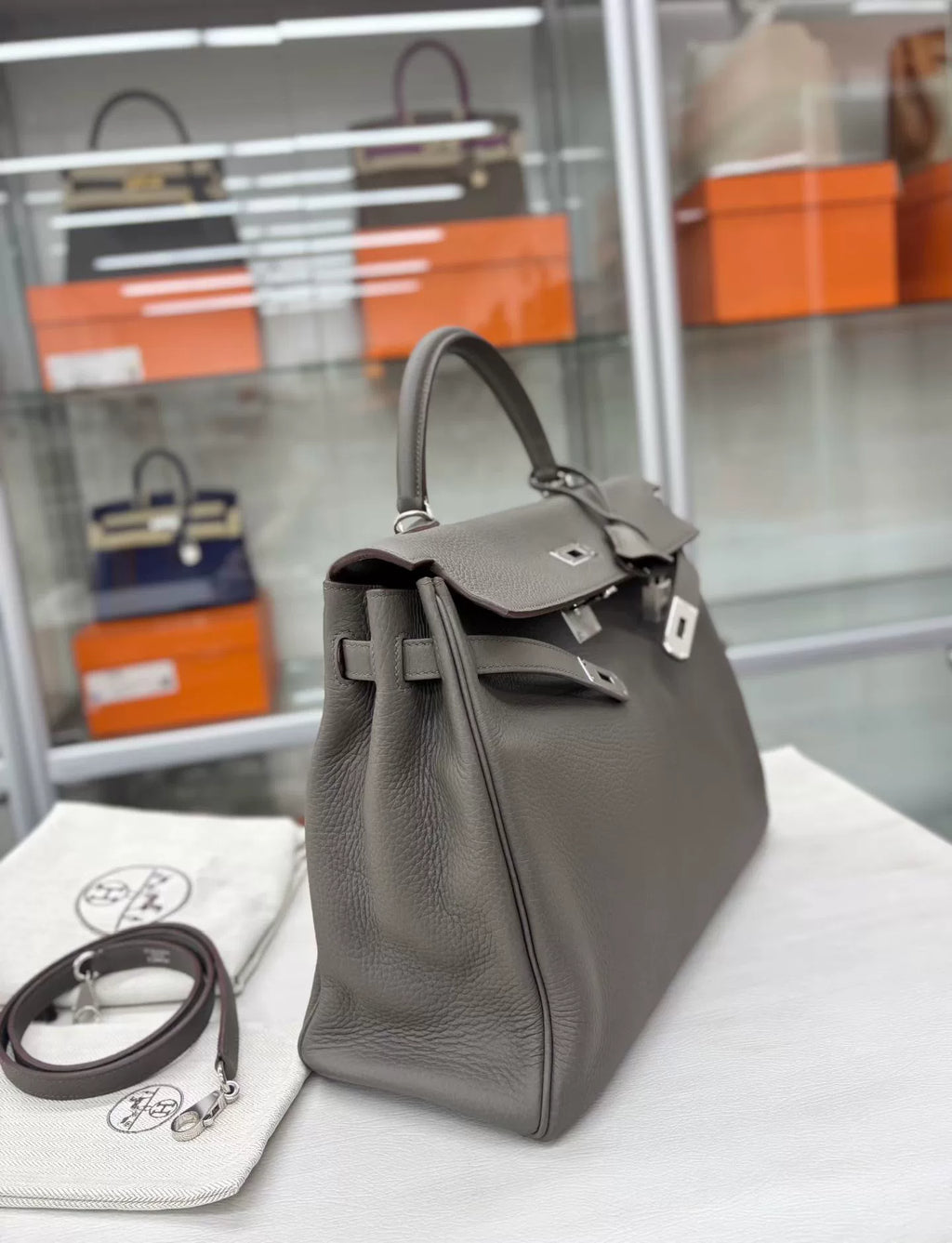 Hermès Kelly 35 Bag