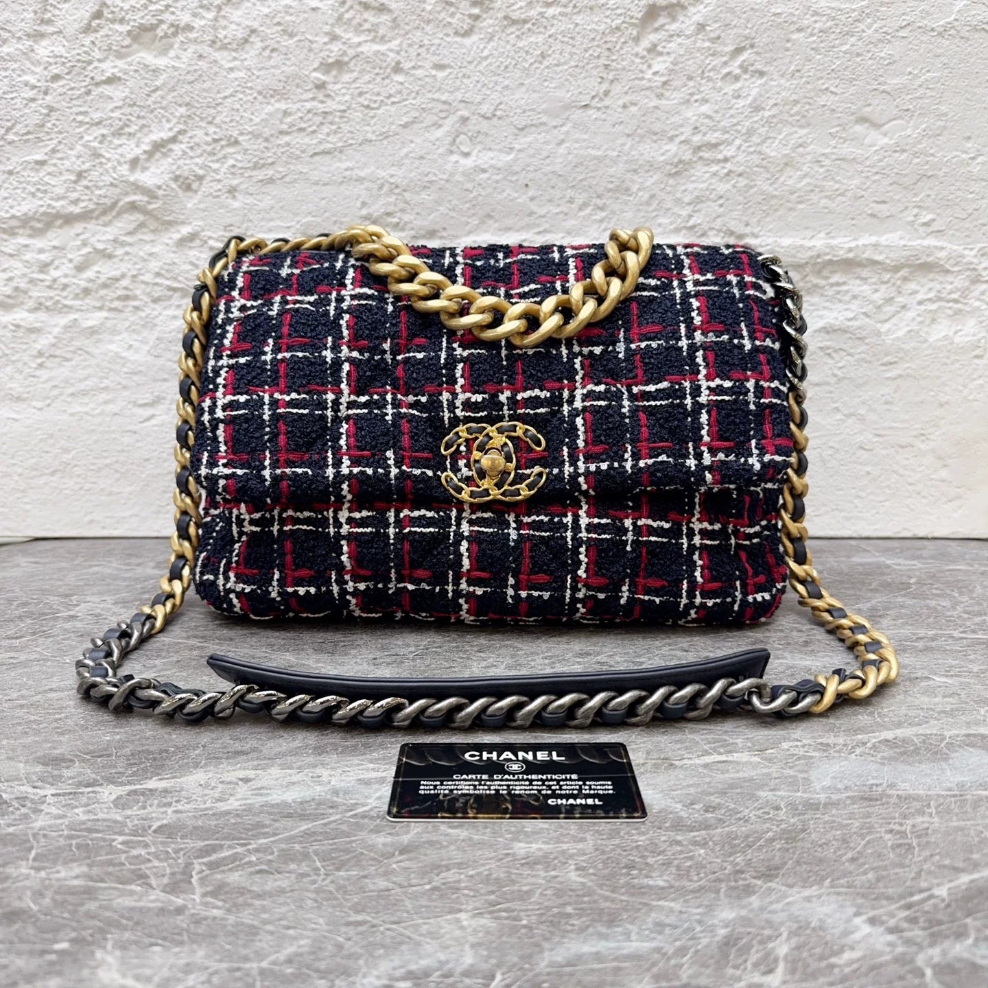 Chanel 19 Medium Bag
