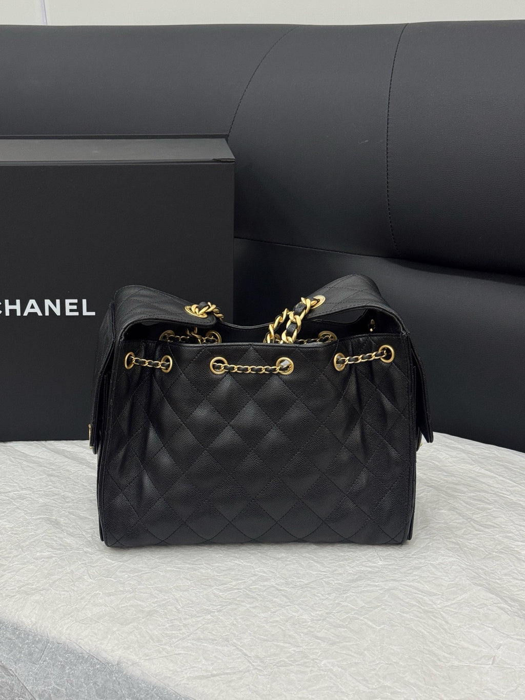 Chanel black gold lychee cow 25bag small size