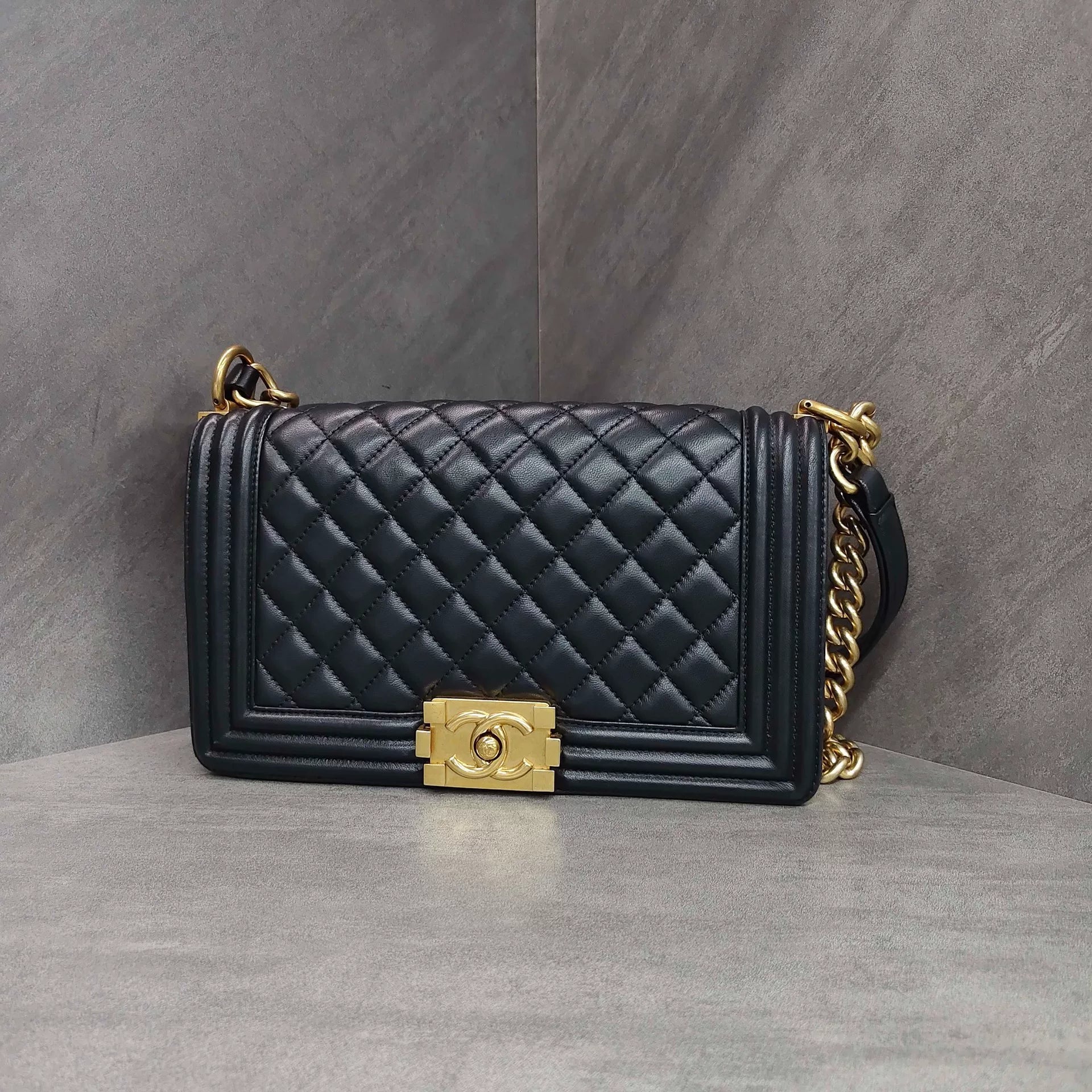 Chanel Le Boy Medium Flap Bag
