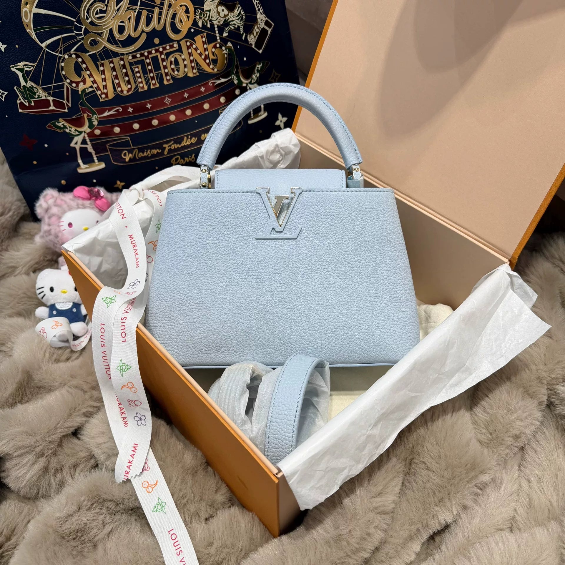 Louis Vuitton Capucines BB Bag