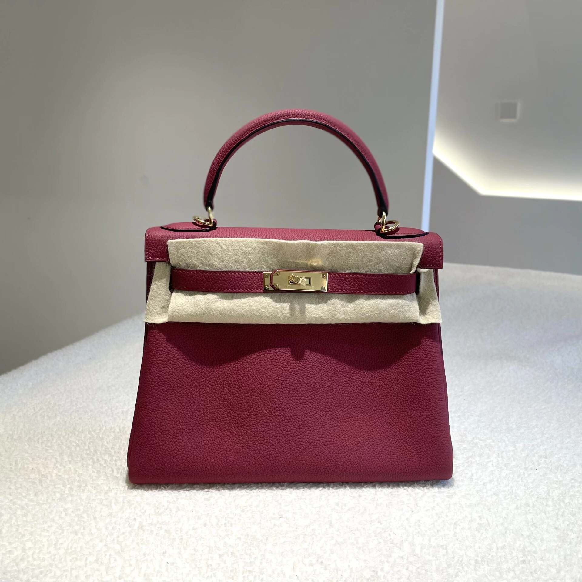 Hermès Kelly 28 Bag