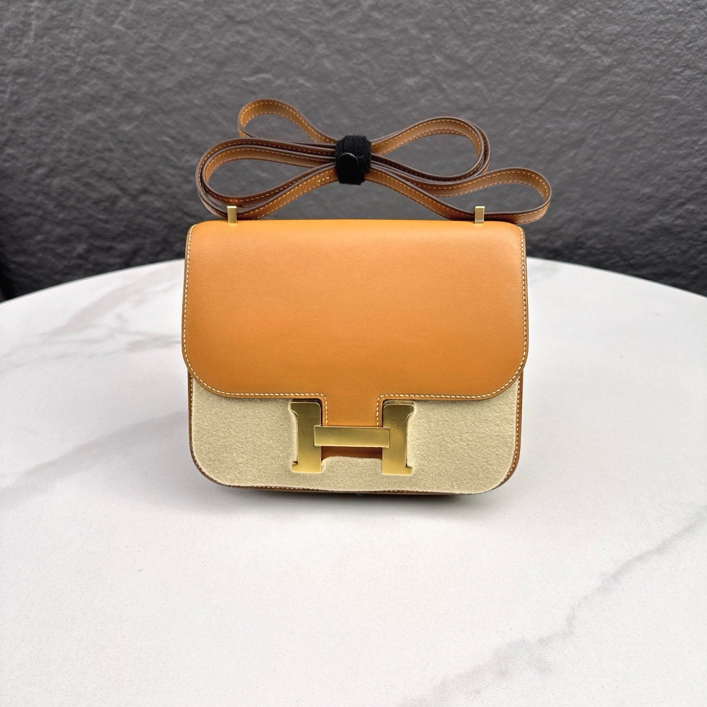 Hermès Constance 19 Bag